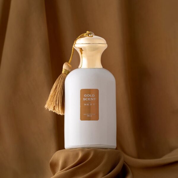 GOLD SCENT 
A Fresh, Bright & Smooth Unisex Fragrance for Everyday Confidence